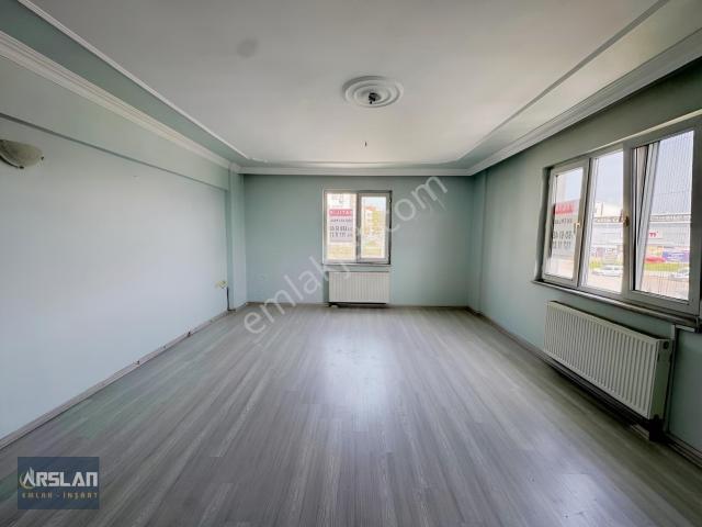 İnegöl Esentepe Mah,145m2, 3+1, 5.kat, Reyhan Site,satılık Daire