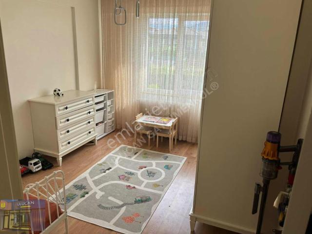 İnegöl Umut Evleri'nde Satılık 2+1 Daire, 90m², Site İçinde