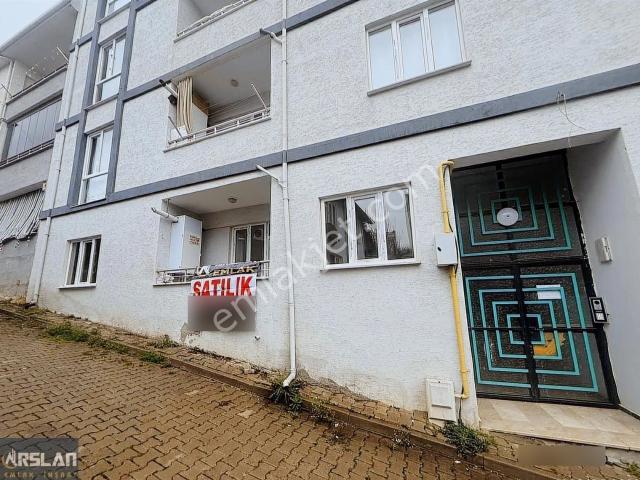 İnegöl Yenıceköy'de Satılık 3 + 1 Gırış Kat Daıre