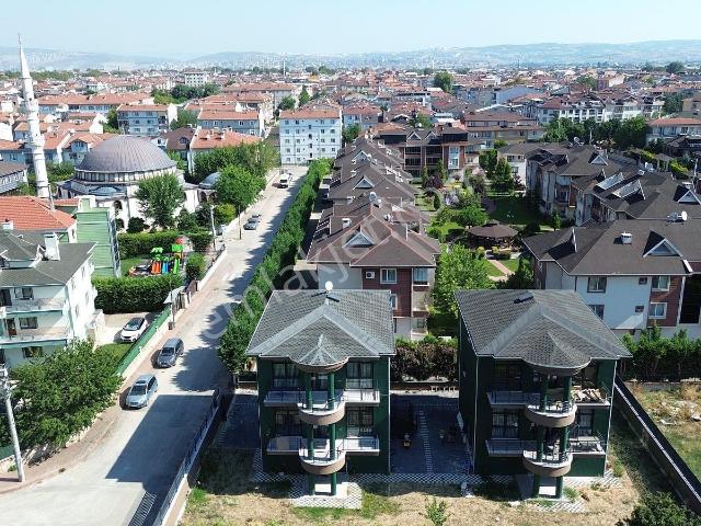 İnegöl'de 4+2 Havuzlu Villa Ay Sonuna Kadar Özel Fiyat | Tekce