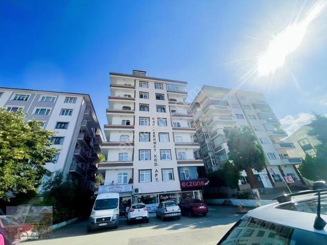 İnenü Mah.'de Satılık 2.5+1'e Çevrilmiş Masrafısz Daire