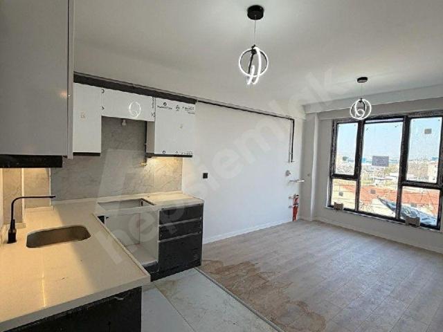 İNFO EMLAK'TAN KİRALIK 1+1 ARAKAT SIFIR DAİRE