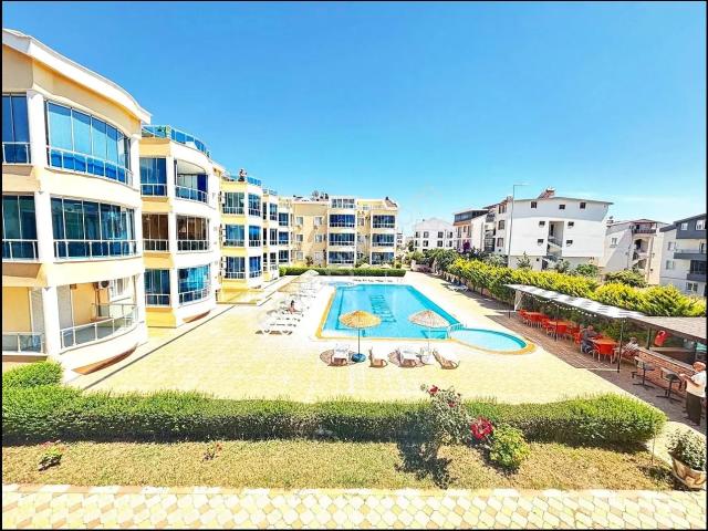 İngilizden! Elegance 1'de Havuz Manzaralı Eşyalı 2+1 Daire