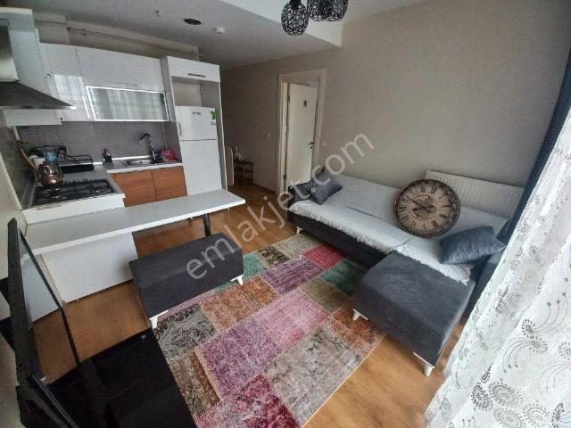 İnnovia 3 Büyük Tip Havuz Cephe Ara Kat 1+1 Eşyalı Satılık Daire
