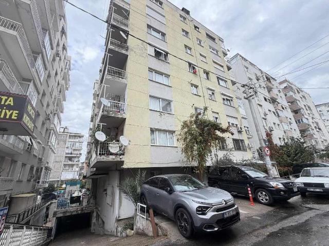 İnönü Caddesi Üzerinde Kapalı Otoparklı Kiralık 3+1 Köşe Daire