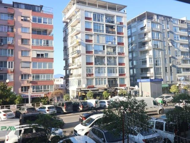 İnönü Caddesi Hatay Metro Çıkışında Eşyalı 2+1 Kiralık Daire