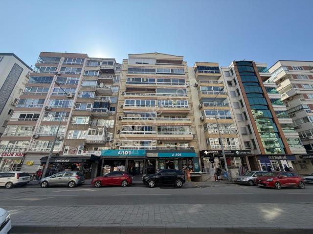 İnönü Caddesi Poligon Metro Yakını Otoparklı Satılık Daire 4+1