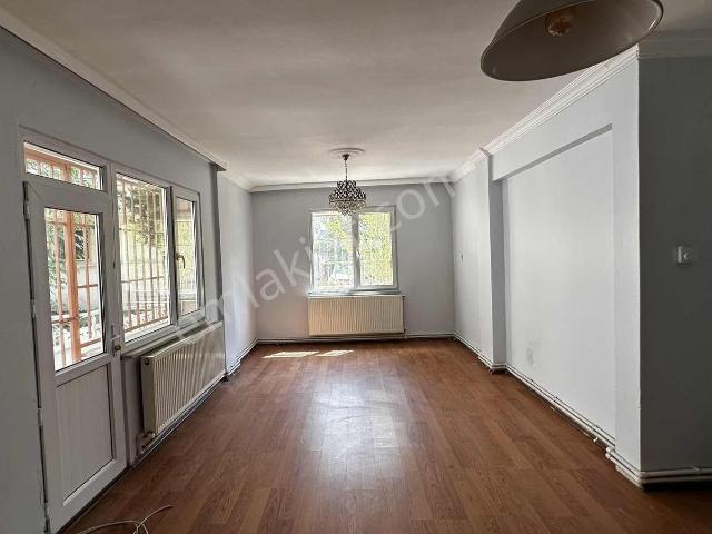 İnönü Mah.istanbul Cad.kiralık 3+1 Yüksek Giriş Daire