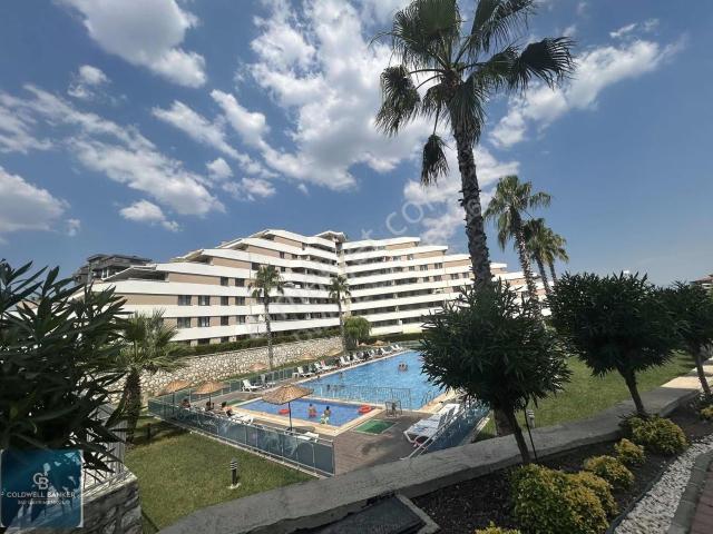 İnönü Mahallesi Gardenliva Sitesi'nde Satılık Eşyalı 2+1 Daire