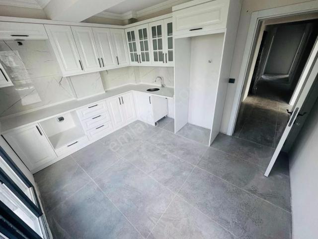 İnönü Mahallesi Prestij Caddesi 3+1 Ebeveyn Banyolu Daire