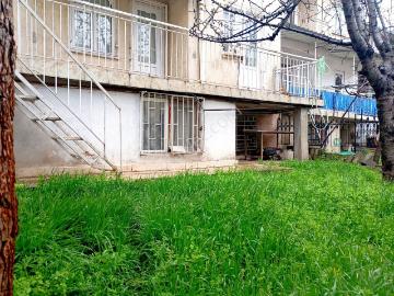 İnönü Mahallesi 60. Yıl Sitesinde Satılık 5+1 Tripleks Villa