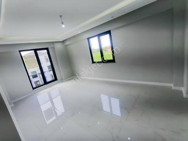İnönü Mahallesi'nde Kiralık Ultra Lüks 2+1 Daire
