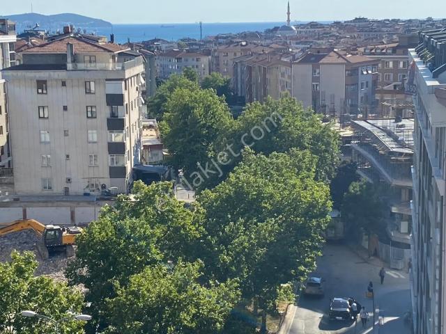 İbar Emlaktan Küçukyalı Caddede Kiralık 3+2 Daire
