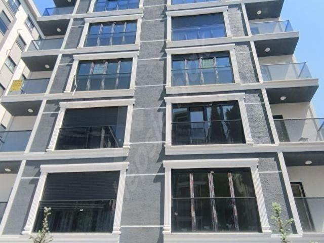 İBAR EMLAKTAN MERDİVENKÖY DE 2+1 SATILIK DAİRE SIFIR KATTA