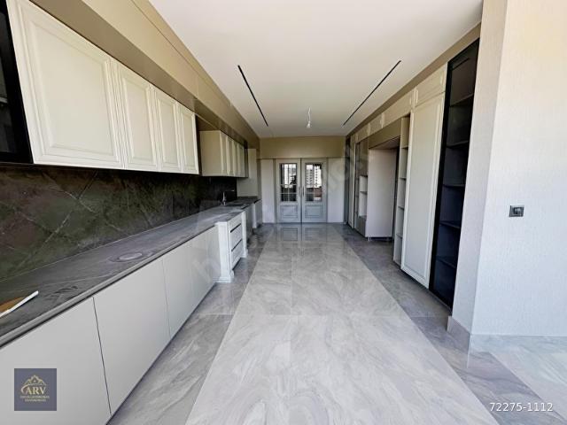 İBRAHİMLİVADİPARKMANZARALI PREMİUMSATILIK4.5+1DAİRE