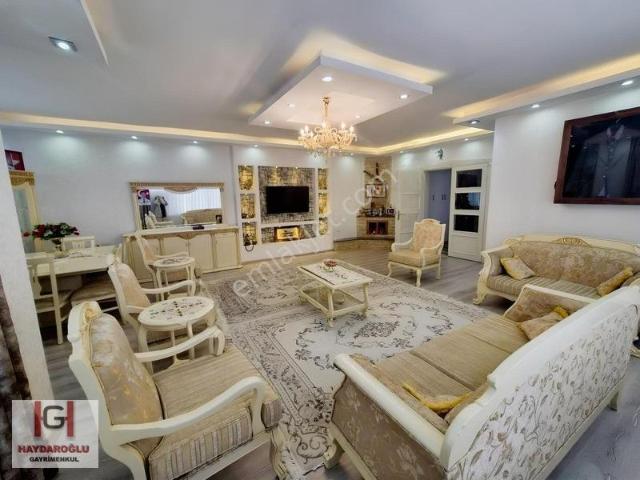 İbrahimli Batıkent Mah Ana Cadde Üzeri Bakımlı Satılık 4+1 Daire