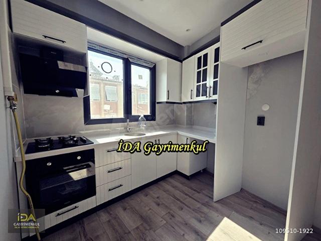 İDADAN EDREMİT ÜÇGENPARKTA SATILIK SIFIR 2+1 LÜKS DUBLEKS DAİRE