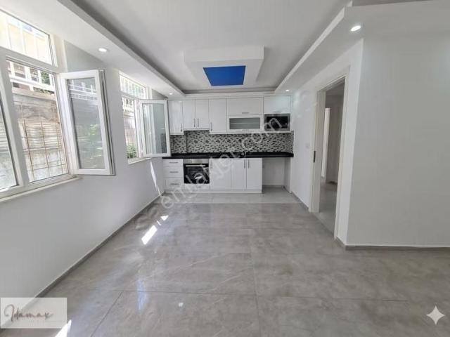 İdamaxtan Kavaklı' Da 2+1 Güzel Konumda Satılık Daire
