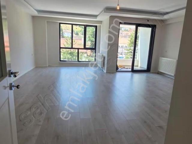 İdeal'den Merkez Çarşı'da Ultra Lüks Geniş 2+1 Kiralık Daire!