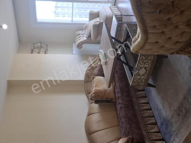 Çiğdem Emlak,dan Loca Mahal Sitesinde Kiralık 2+1 Daire