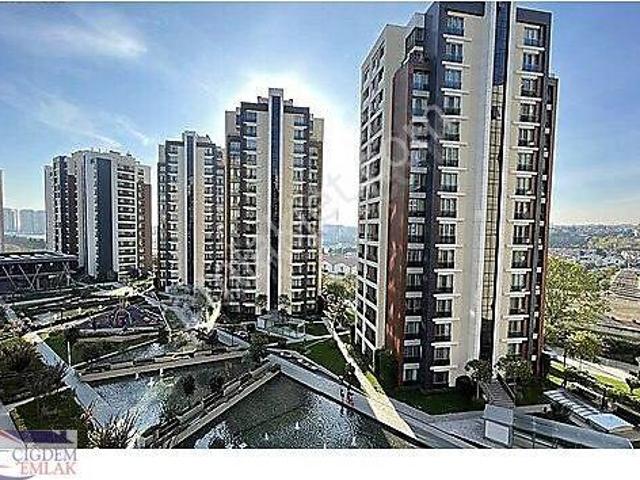 Çiğdem Emlak'tan The İstanbul Evlerinde 2+1 Havuz Manz.satılık