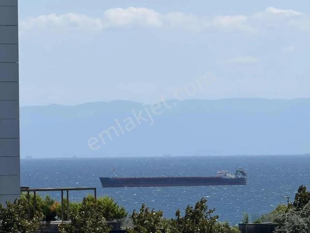 Çiğdem Emlak'tan Hatboyunda Deniz Manzaralı Satılık 2+1 Daire