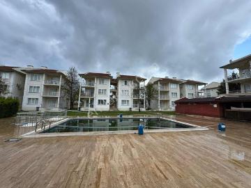 Çiğdem Emlaktan Onat Garden Sitesinde 2+1 Eşyalı Kiralık Daire
