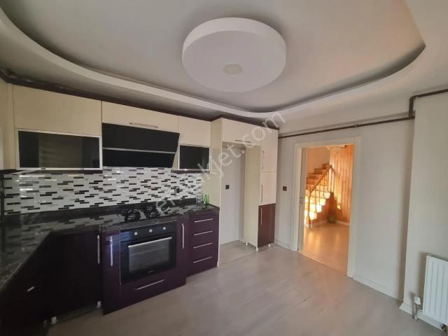 Çiğdemtepe Mah Manzaralı Geniş 2 Ayrı Mutfaklı 5+1 Daire.