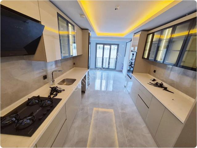 Çiğdemtepede Selim Cad Yakını Sıfır Ful Yapılı Satlık 3+1 Daire