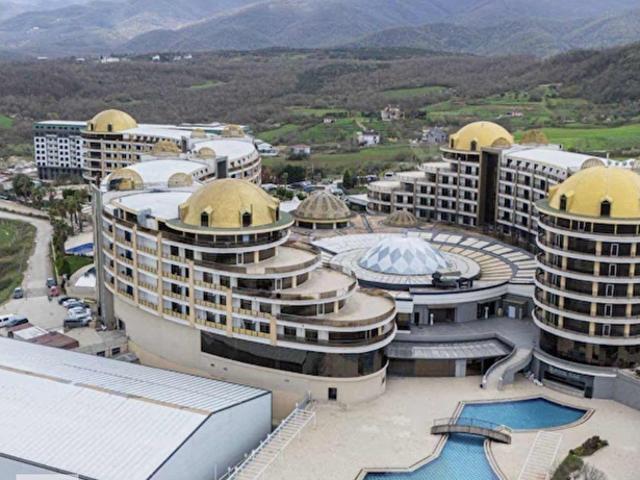 İdenovadan Yalova Terma Palace'ta 4+1 15091506 Dönemi Tapulu