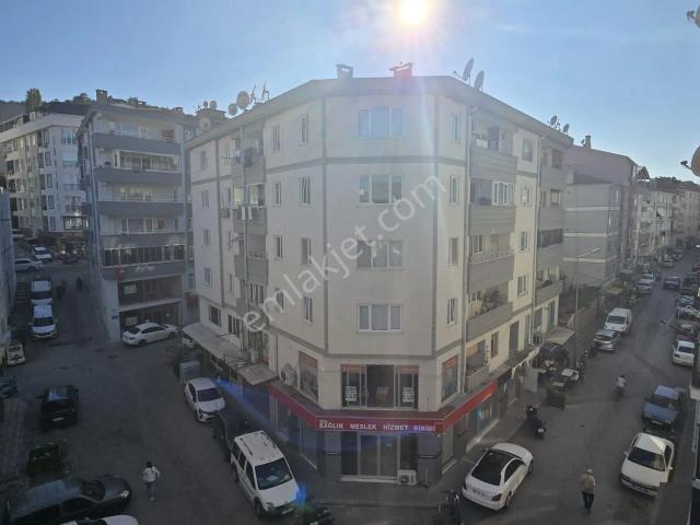 İdenova'dan Ömerbey Mahallesi'nde 2+1 Kiralık Daire
