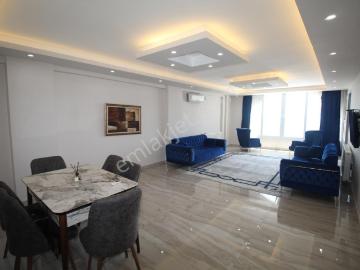 İdol'den Gmk'ya Denize Sıfır,havuz Deniz Manzaralı Eşyalı 3+1