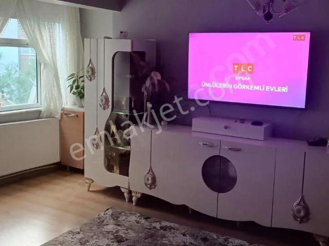 Çiçek Emlaktan Geniş 2+1 Satılık Ara Kat