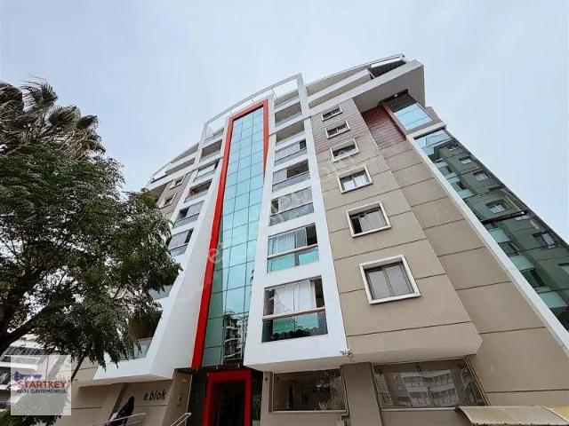 Çiçekevler Sitesinde 3+1 Büyük Tip Deniz Manzaralı Satılık Daire