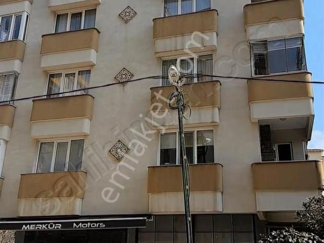 İçerenköyde Genış Ve Ferah 3+1 Satılık Daıre. Hesna Yılmaz
