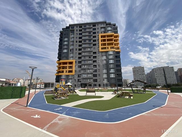 ÇİFTÇİLERDEN CADDE LOFTTA SATILIK GÜNEY CEPHE ARA KAT 2+1