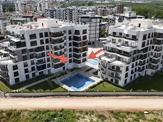 ÇİFTHAVUZLU SİTE İÇİNDE DENİZE 100 M. VE BOL EXTRALI FIRSAT3+1