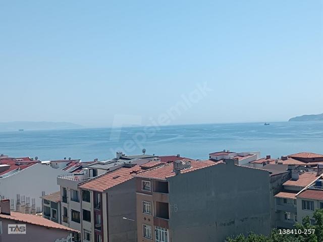 ÇİFTLİKÖNÜ MAH BELEDİYEYE YAKIN DENİZ MANZARALI SIFIR 1+1