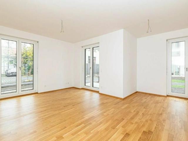 I Hinterhaus im Rohlands Hof I 2. OG I 2 RW I Parkett I Balkon I Dusche I TG Stellplatz I