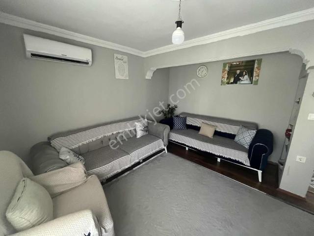 İhsan Alyanakta Geniş 1+1 | Tadilatlı | Altında Ekstra Alan