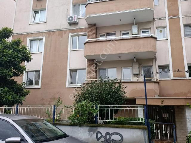İhsaniye Cumhuriyet Mah. Çok Güzel Konumda Kiralık Daire