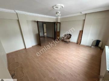 İhsaniye Mah. Ara Kat 100 M2 2 Adet Balkonlu 2+1 Kiralık Daire