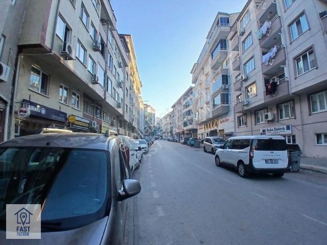 İhsaniye'de Merkezi Konumda Satılık 3+1 Daire