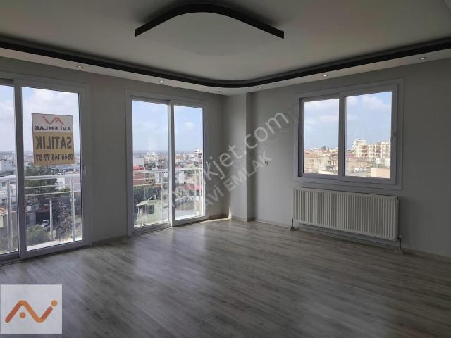 İçi Lüks Yapılı 4+1 185m² Satılık Daire