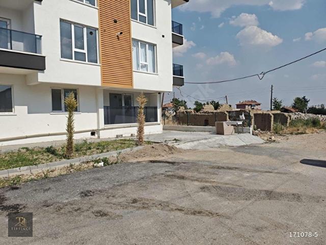 İÇİNDE KİRACILI YATIRIMLIK 1+1 DAİRE