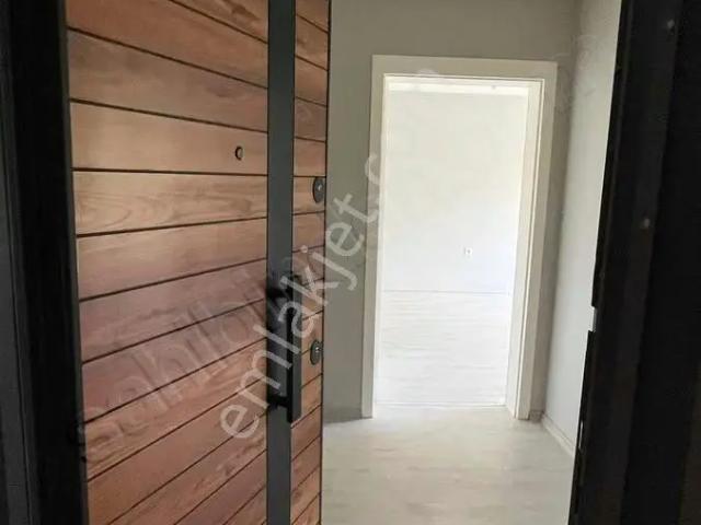 İçi Yapılı Kiralık Daire 2+1