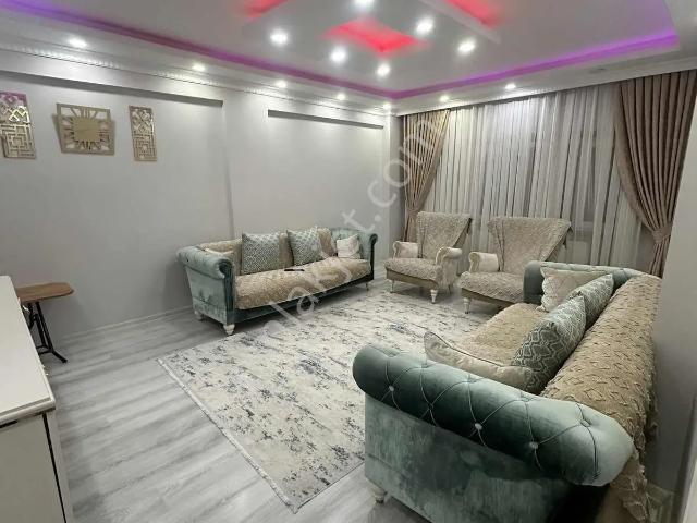İçi Yenilenmiş 2+1 90m2 Net