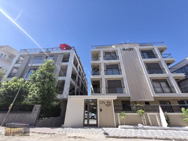 IŞIKLAR CADDESİNE KALEİÇİ NE YAKIN SIFIR BİNADA KAPALI OTOPARKLI 2+1