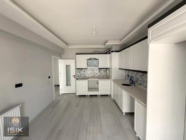 Işık Gayrimenkul' Den Hilalkent' Te Kiralık 3+1 Daire