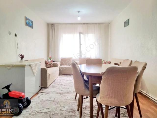 Işık Gayrimenkul' Den Yunusemre Mah. Nde Satılık 2+1 Daire